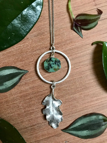 Collier feuille