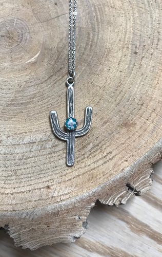 Collier Daucus Carota